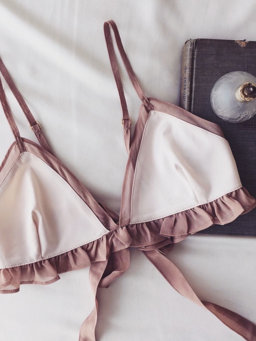 NWT For Love & Lemons SKIVVIES Lucienne Bra Size Medium